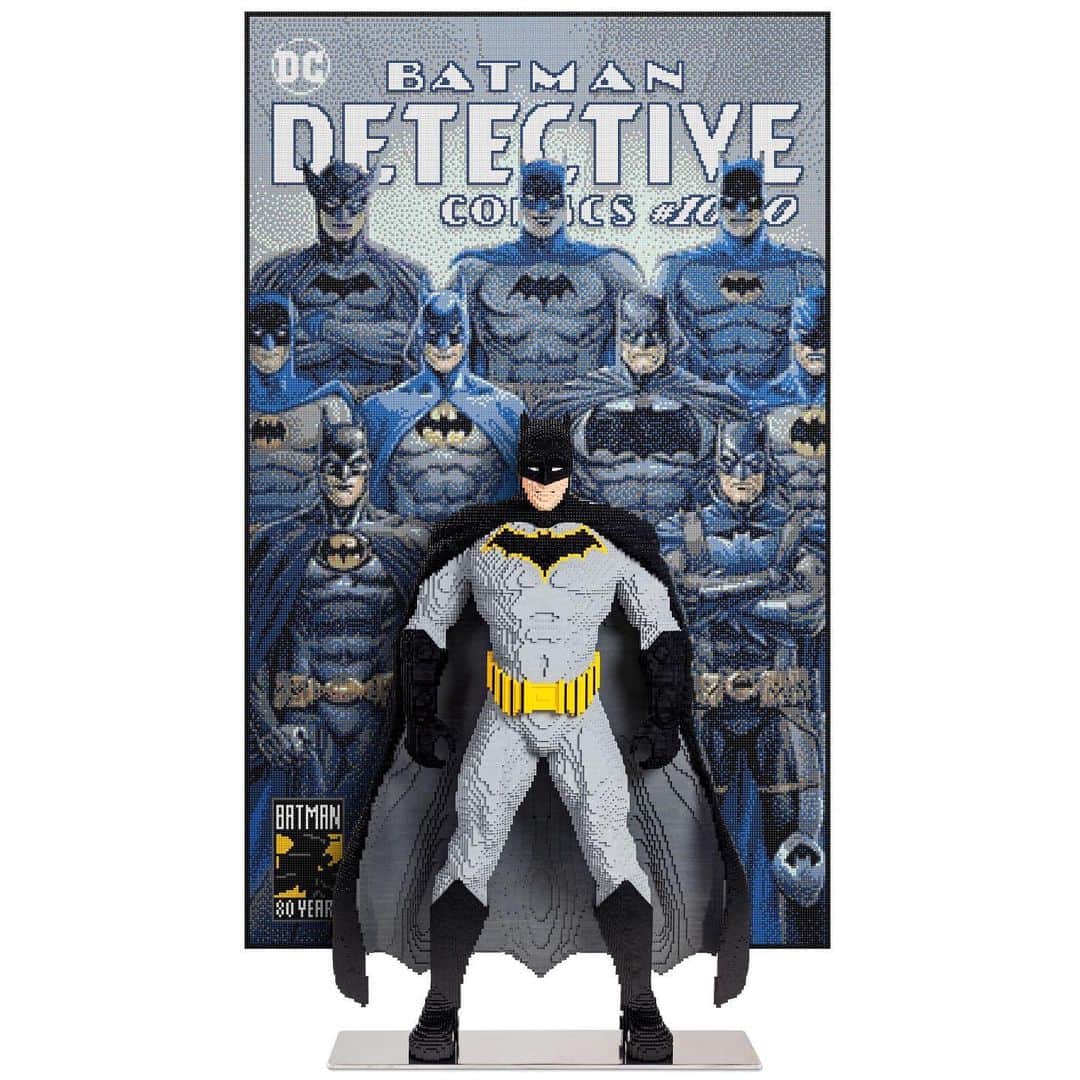 LEGOさんのインスタグラム写真 - (LEGOInstagram)「Check out the brick-built Detective Comics Issue #1000 variant cover that we created to celebrate LEGO @DCComics #Batman at #SDCC2019! #LEGOSDCC #LEGODC #SDCC #LongLivetheBat #Batman80」7月16日 23時31分 - lego