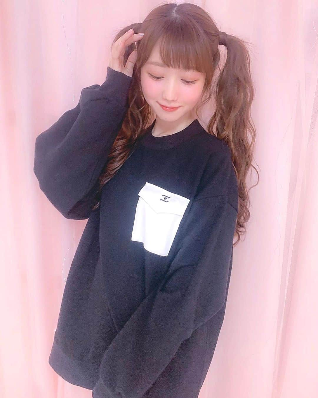 大谷映美里さんのインスタグラム写真 - (大谷映美里Instagram)「🧸💭🧸💭 ㅤㅤㅤㅤㅤㅤㅤㅤㅤㅤㅤㅤㅤ コラボアイテム第2弾はスウェット…❤︎❤︎❤︎ ㅤㅤㅤㅤㅤㅤㅤㅤㅤㅤㅤㅤㅤ #honeycinnamon #ハニーシナモン」7月16日 23時32分 - otani_emiri