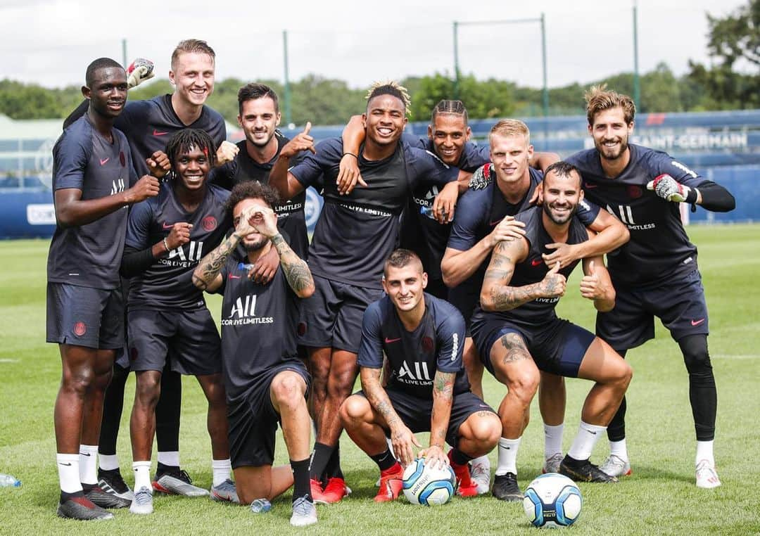 ヘセ・ロドリゲスさんのインスタグラム写真 - (ヘセ・ロドリゲスInstagram)「Les dejo el equipo ganador de hoy!Buenas noches ⚽️💯✅」7月13日 4時01分 - jeserodriguez10