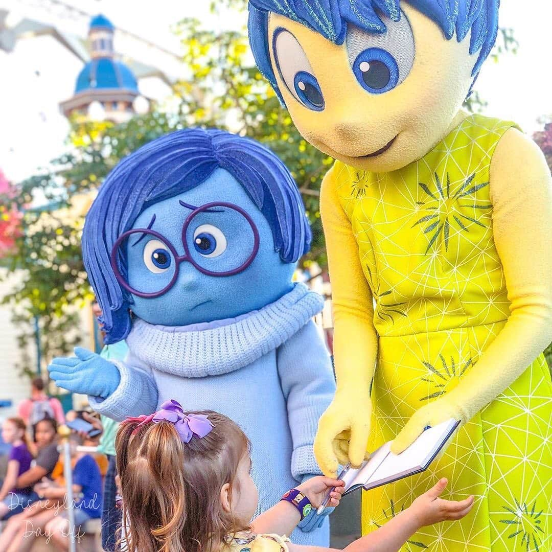 ディズニーランドさんのインスタグラム写真 - (ディズニーランドInstagram)「It’s been a joy seeing all the things you love about Pixar Pier! 😍 Get ready and join us as we celebrate Disneyland's birthday next week 🎉🎂 Don't forget to use #HappiestPlace for a chance to be featured. (📷: @disneywithe @carynngee @disneylanddayoff @disneydentist @homefordisneypictures)」7月13日 4時01分 - disneyland