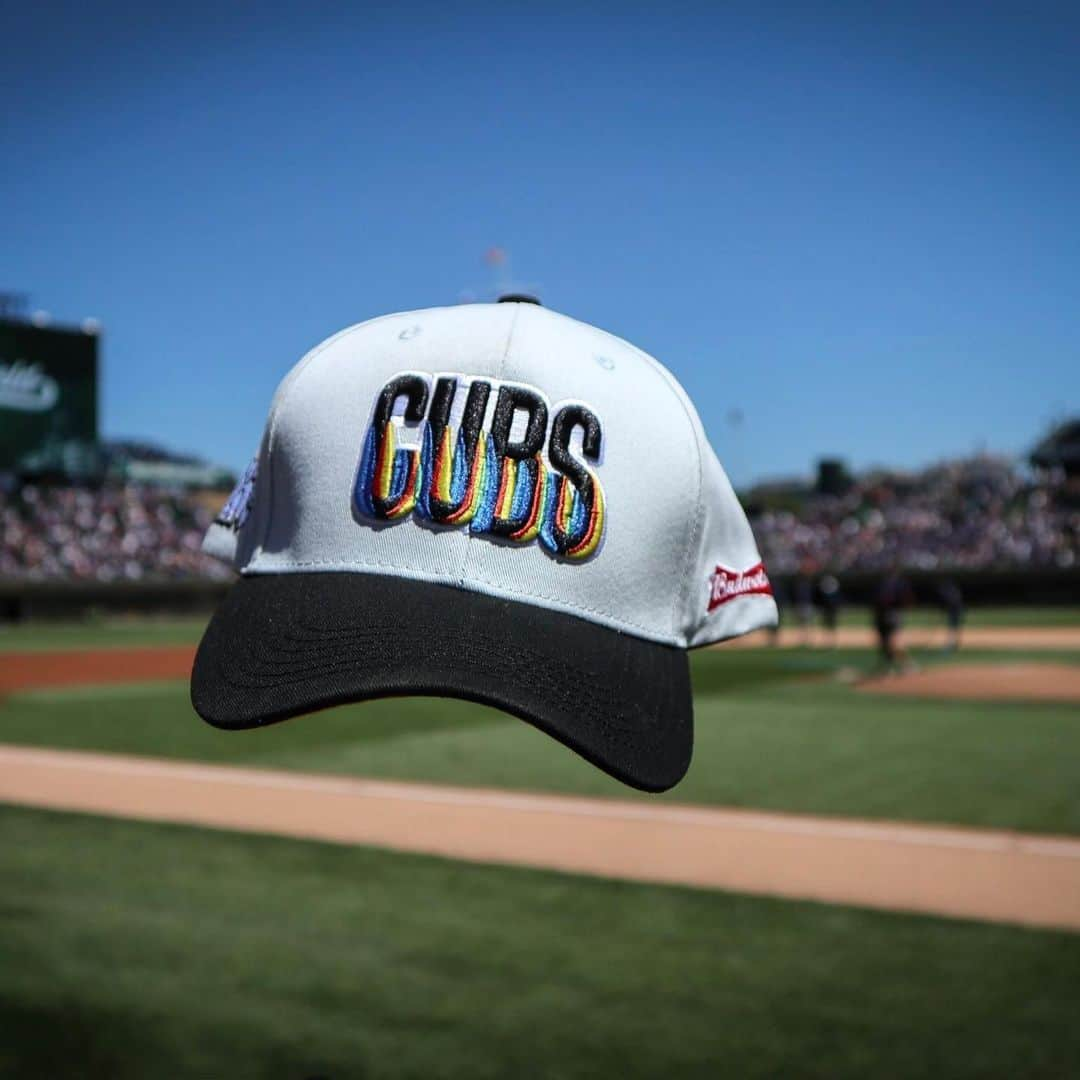 シカゴ・カブスさんのインスタグラム写真 - (シカゴ・カブスInstagram)「A #BudFridays masterpiece.」7月13日 4時03分 - cubs