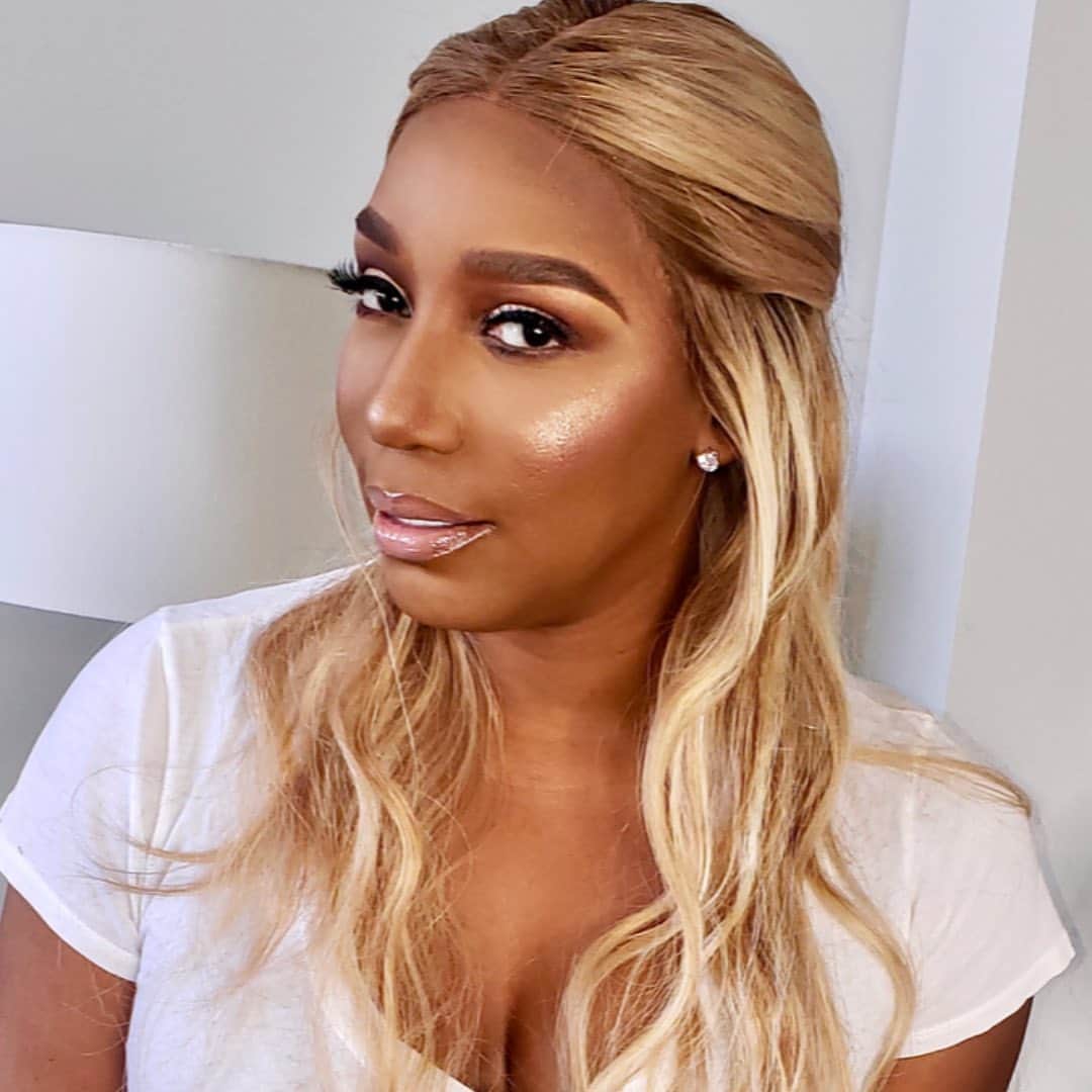 ネネ・リークスのインスタグラム：「You’re the only 1 that would understand this look」