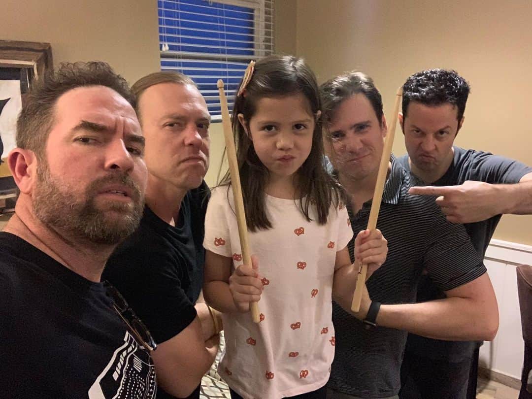 Jimmy Eat Worldのインスタグラム：「We added a new band member last night. Em is taking over for @zlind76 on drums and Zach is gonna play maracas and tambo from now on. New promo shot. 💪」