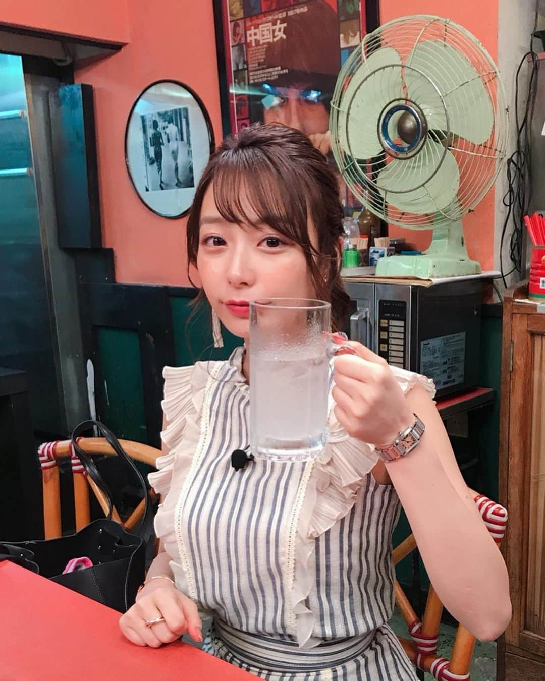 宇垣美里マネージャーさんのインスタグラム写真 - (宇垣美里マネージャーInstagram)「雨の日が続きますね☔️ さて、今夜21時55分放送の"ダウンタウンなう"に宇垣さんが出演しています！ 学生時代からのお友達と一緒にテレビに出演するのはさすがに初めてだそう✨  そして今日発売の美人百花では浴衣姿も！ その他雑誌steadyやviviのHPでは#私から見えている景色 というコラムもスタートしております。 ぜひチェックしてみてください🐱 #宇垣美里 #ダウンタウンなう #美人百花 #vivi #bijinhyakka #steady」7月12日 19時06分 - ugakimisato.mg