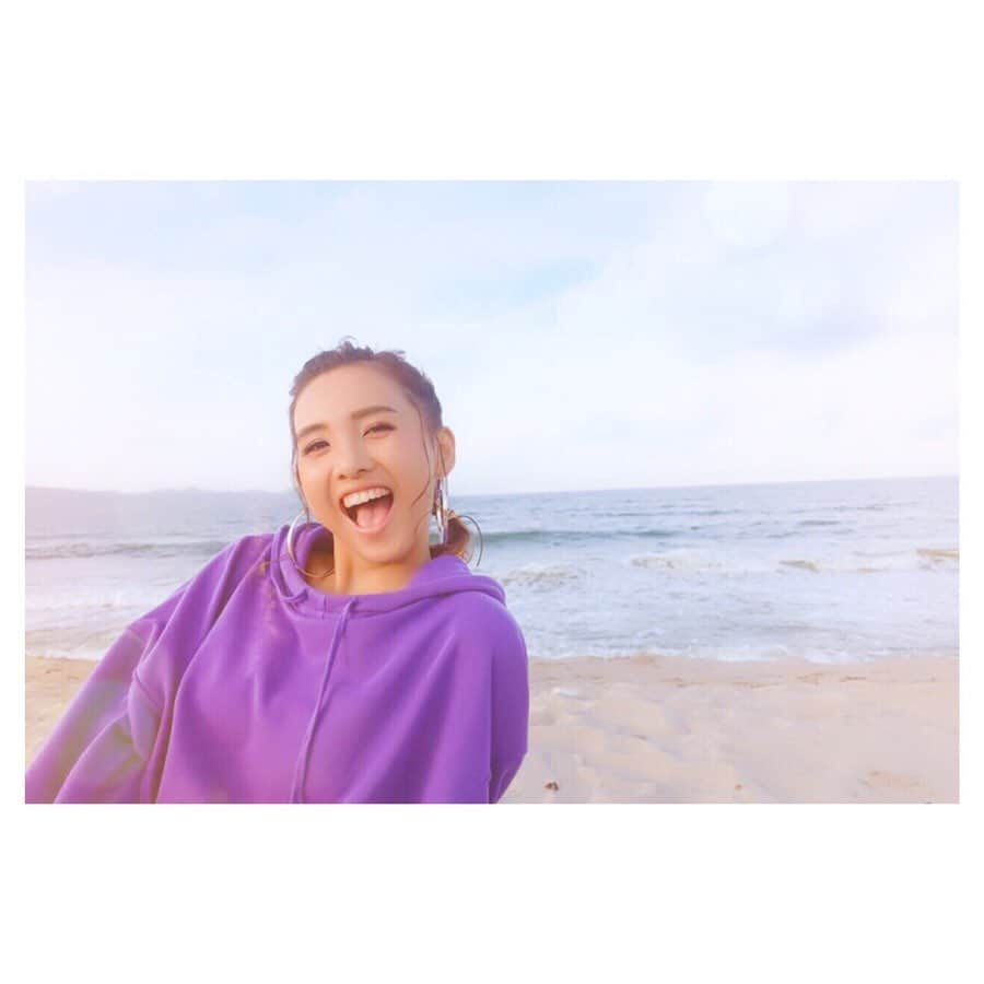 Beverlyさんのインスタグラム写真 - (BeverlyInstagram)「Negativity out. We don’t need you. 🤣 Let’s just smile! 😁😁 #beverly #ビバリー #ビバコーン #ハッピー #笑顔 #smile」7月12日 19時12分 - beverly_official_