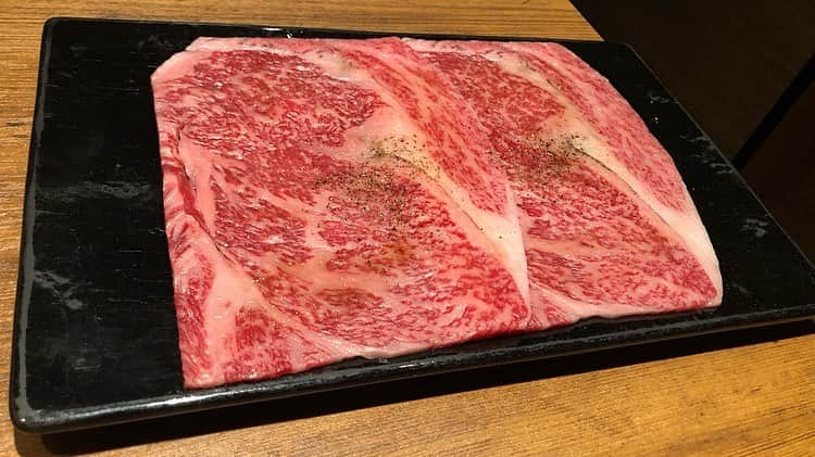 藤田杏奈さんのインスタグラム写真 - (藤田杏奈Instagram)「やっと行けた @ushimitsu_ebisuhonten さん🐮 . お肉から〆の豆乳冷麺から デザートからおみやまで、 全て美味しくて幸せだった〜😋❤️❤️❤️ . . 美味しい楽しい時間を過ごしました👸🏼💖✨💯 #うしみつ #うしみつ恵比寿」7月12日 19時33分 - anna_fujita