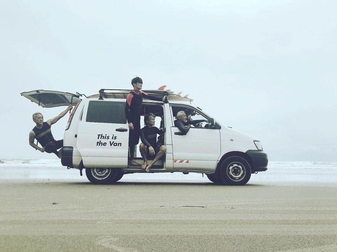 丸山智己さんのインスタグラム写真 - (丸山智己Instagram)「#今日の朝練 #三宿第一サーフィン部」7月12日 19時36分 - tomomi.maruyama0327