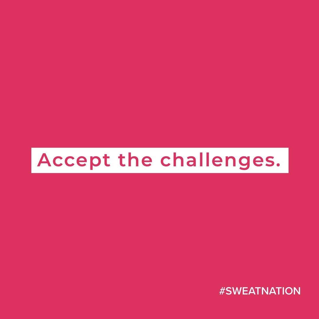 ケイラ・アイトサインズさんのインスタグラム写真 - (ケイラ・アイトサインズInstagram)「Are you READY for a challenge 💪🏻✨? Complete 30 days of #BBG OR #BBGStronger with me and millions of women around the world for #SWEATNATION. Build strength, confidence and develop healthy habits that STICK. Not long now!! It all begins July 22, 2019. Open your @SWEAT app and sign up today! LINK IN BIO 😁😁😁 ⠀ https://sweat.onelink.me/VjFS/spKIsweatnation2019」7月12日 20時18分 - kayla_itsines
