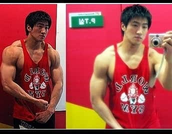 CHUL SOONさんのインスタグラム写真 - (CHUL SOONInstagram)「Young chuls  Flashback Friday. Before good cellphone cameras . . . Huge training Program available at chulsoon.com  Follow the Facebook page to see work outs.  Facebook.com/chulsoonofficial @chul_soon @chulsoon_official (한국계정)  ______________________________ #Musclemania Pro #teamchuls makeup #traps #bodybuilding #posing #fitness #chulsoon #korean #fitnessmodel  #aesthetic #aesthetics」7月12日 20時25分 - chul_soon