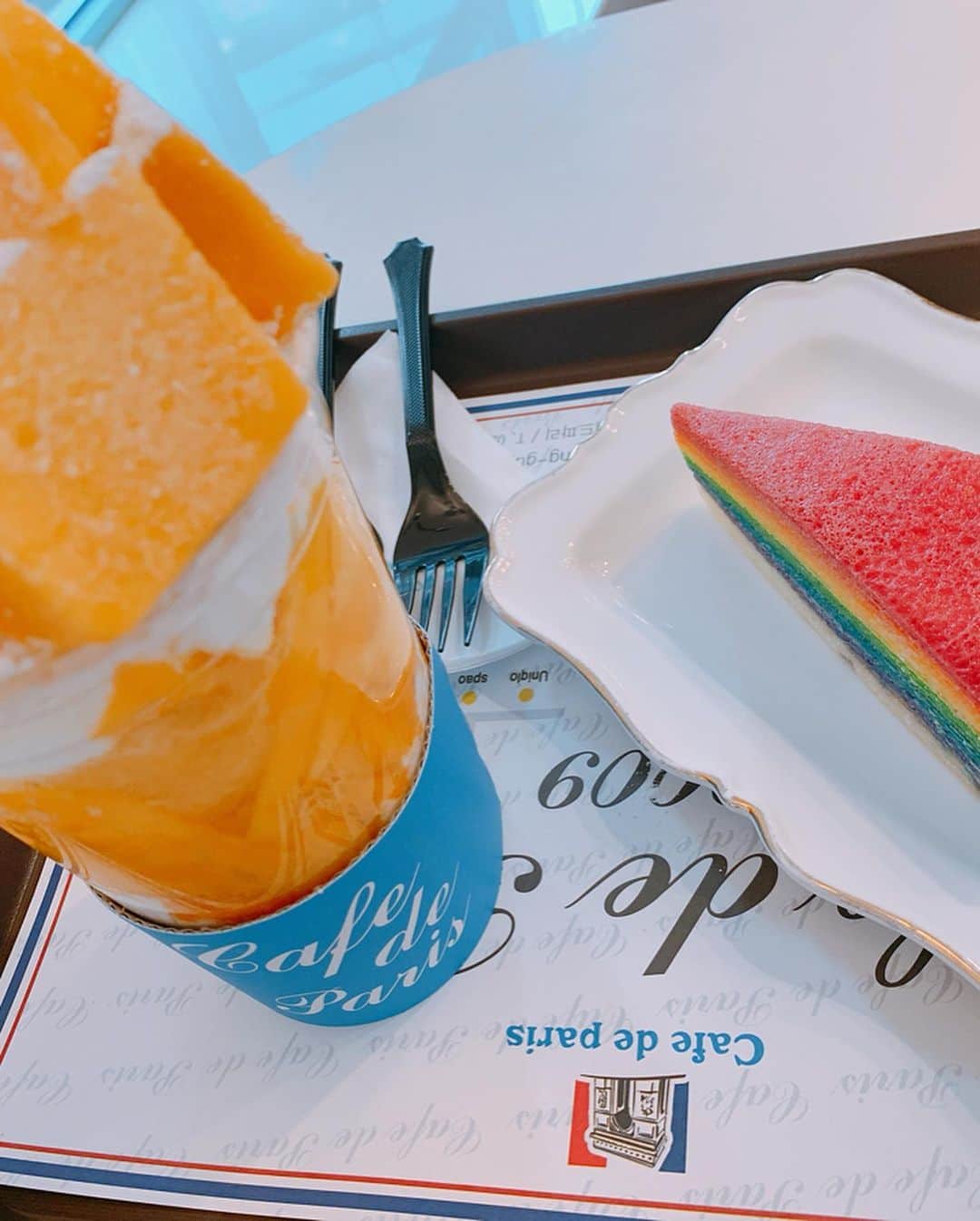 八軒あやねさんのインスタグラム写真 - (八軒あやねInstagram)「Cafe de paris 🗼🇫🇷 マンゴーボンボン🥭🍨 #cafedeparis #mangobonbon #mango #マンゴーボンボン #パフェ #明洞 #明洞カフェ #明洞スイーツ #myongdong #タビジョ #関西モデル #モデル #インスタ映え #photogenic」7月12日 20時29分 - ayagram_8_