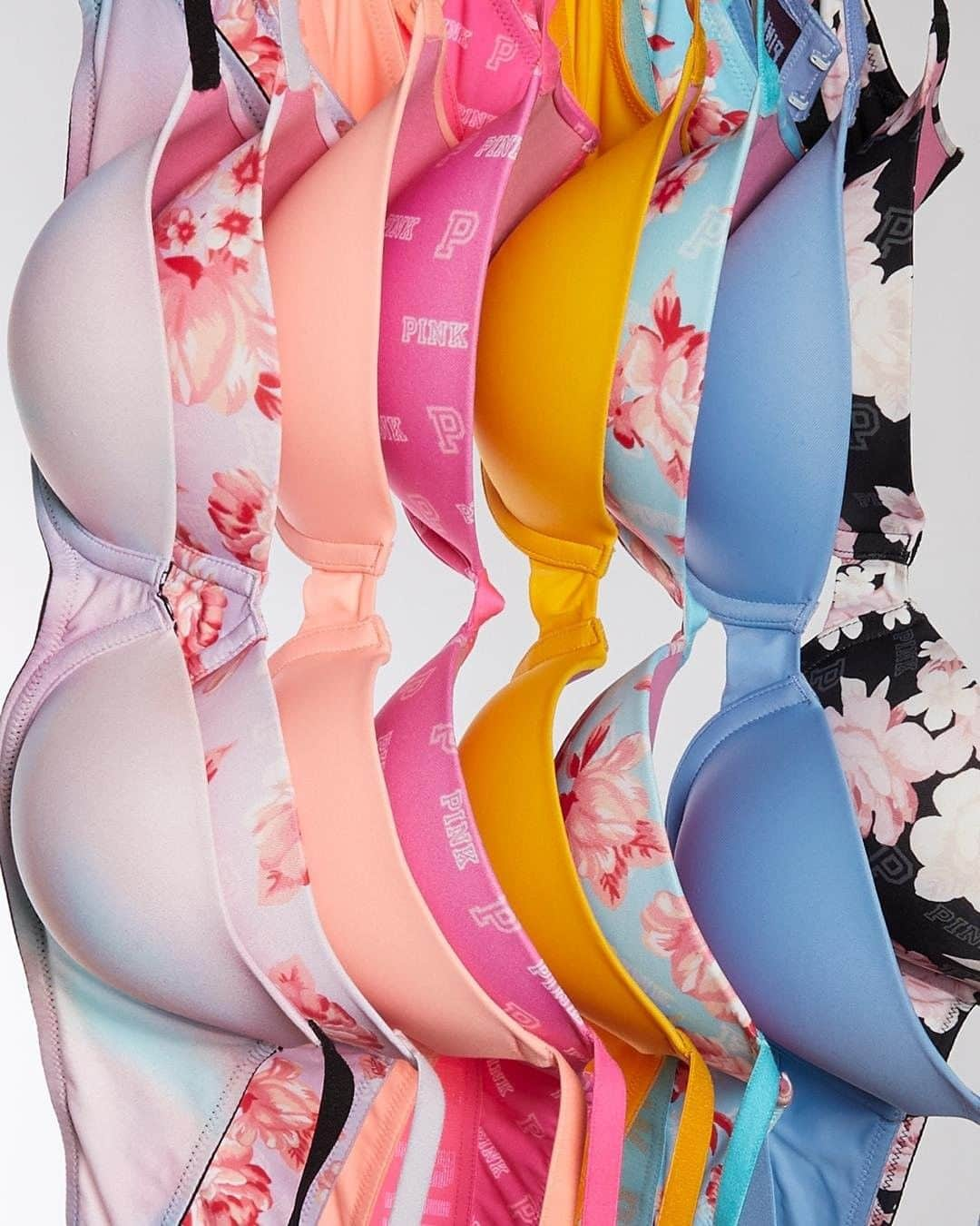 Victoria's Secret PINKさんのインスタグラム写真 - (Victoria's Secret PINKInstagram)「Stock up on $19.95 Wear Everywhere Bras! Better hurry 🏃‍♀️these beauties might not be around for long! . . . 🇺🇸🇨🇦 (Prices in USD)」7月12日 22時00分 - vspink