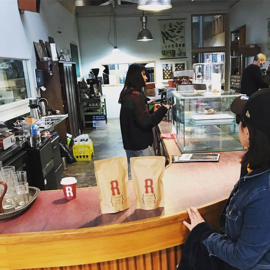 岡村咲さんのインスタグラム写真 - (岡村咲Instagram)「今日はロケットカフェへ☕️ ゆっくりな一日でした！明日はモリンズビルにドライブ🚗 ³₃」7月12日 22時06分 - sakiokamura_official