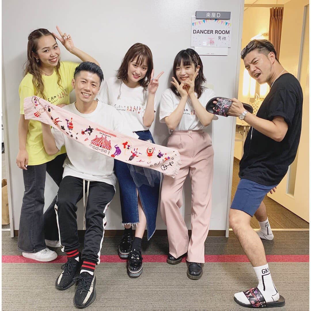 YWKIさんのインスタグラム写真 - (YWKIInstagram)「大原櫻子 5th Anniversary「 CAM-ON! ～FROM NOW ON!～」Tour . 5周年おめでとう！ @sakurako_ohara ちゃん . ツアースタッフの皆さまお疲れ様でございました。そして、ありがとうございました！ . ダンサーのみんなもいっぱいありがとう❤️ . . #大原櫻子 #5thanniversary」7月12日 22時43分 - ywkibhs