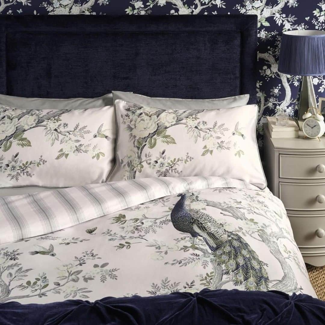 ローラアシュレイのインスタグラム：「Our Belvedere Duvet Cover is proving to be a firm customer favourite: "Lovely quality bedding, as always. Unusual design which enhances the silver grey theme of the bedroom. Very pleased with my purchase." #AsLovedByYou」