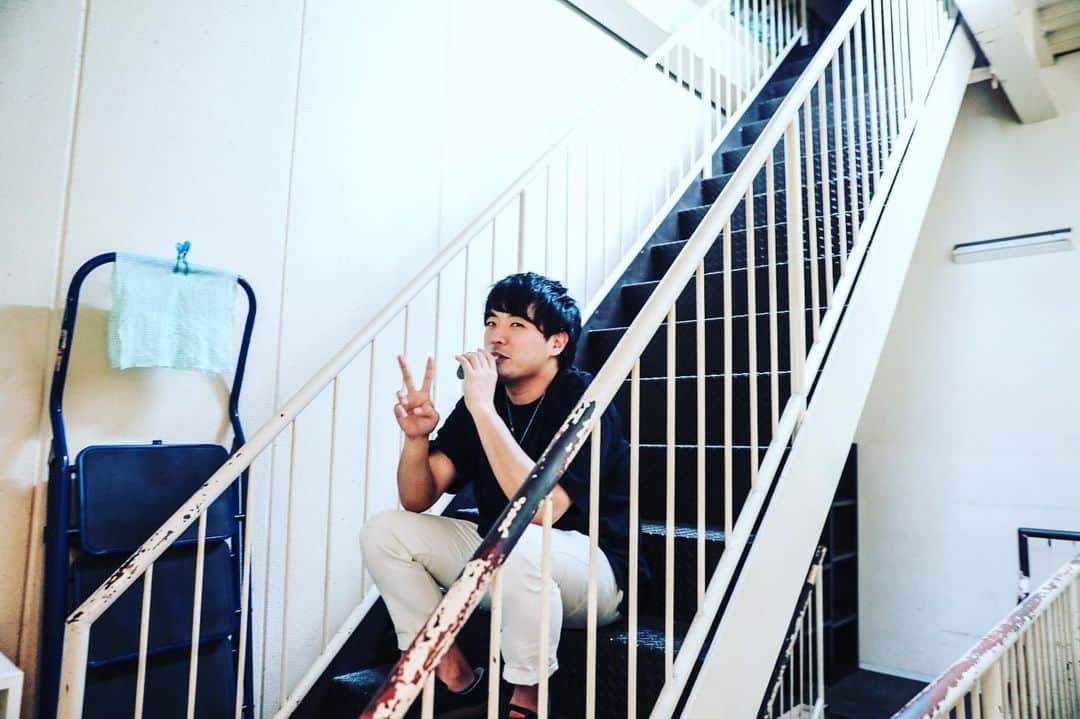 井澤惇のインスタグラム：「明日は渋谷wwwxでワンマンライブです！いい日に出来るよう努力しますー！Multipleの曲全部やる機会はこの日だけかと思いますので宜しくお願いします！！ photo by @saru_0305」