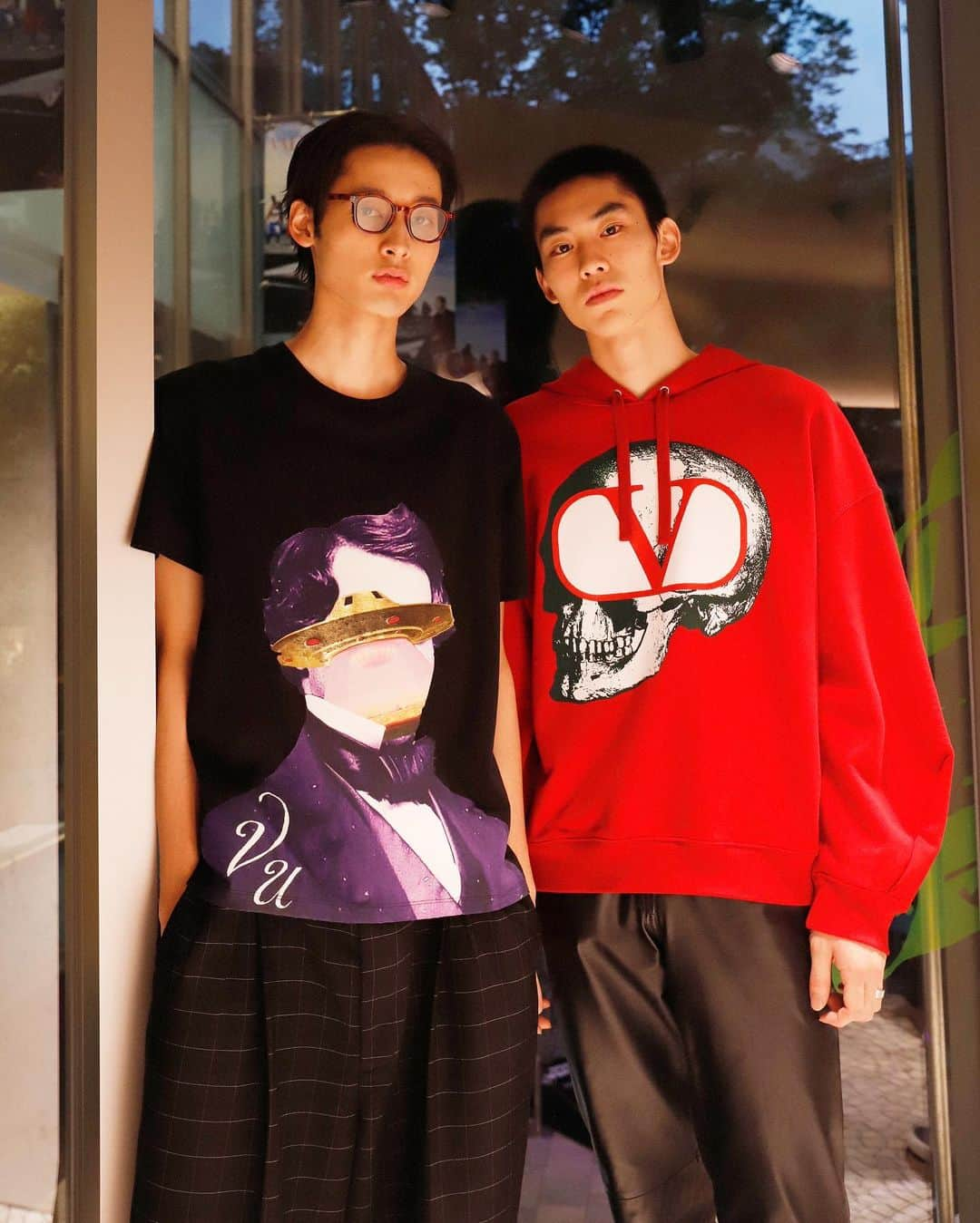 Droptokyoさんのインスタグラム写真 - (DroptokyoInstagram)「Valentino 19AW COLLECTION LAUNCH PARTY SNAP #valentinoundercover#19aw#valentino#undercover #pr#streetstyle#droptokyo#tokyo#japan#streetscene#streetfashion#streetwear#streetculture#fashion Photography: @yuri_horie_ / @abeasamidesu」7月12日 22時46分 - drop_tokyo