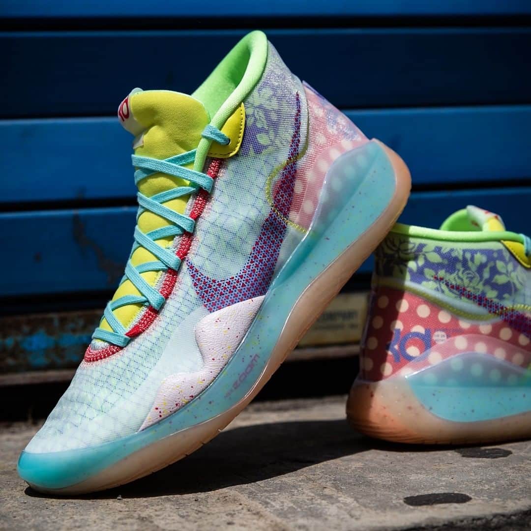 Foot Lockerさんのインスタグラム写真 - (Foot LockerInstagram)「Color Up. #Nike KD 12 'EYBL' Launching 7/18, In-Store and Online」7月12日 22時48分 - footlocker
