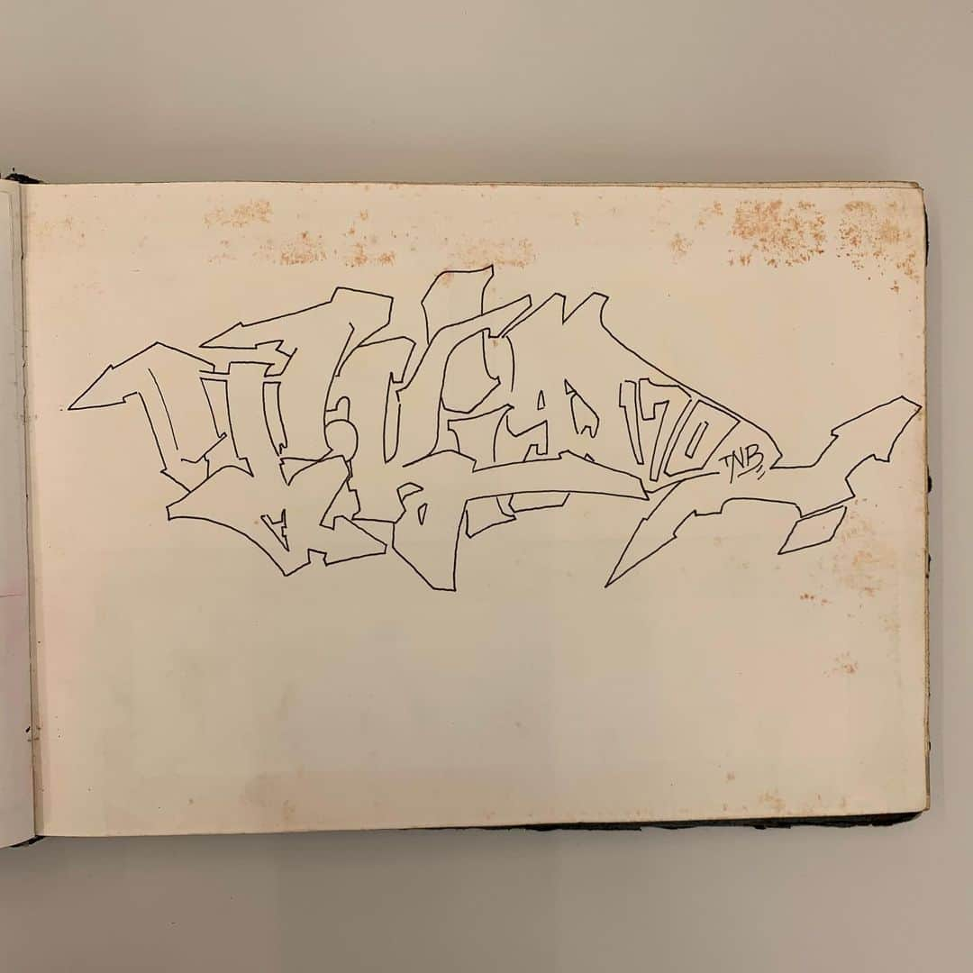 KAWSONEさんのインスタグラム写真 - (KAWSONEInstagram)「A few more pages from my 1993-1994 black book... #DONDI #TKid #WEST #KEY #BLUSTER #PsychoTC5 #KAWS #CES #GAZE (names not in order)」7月12日 23時06分 - kaws