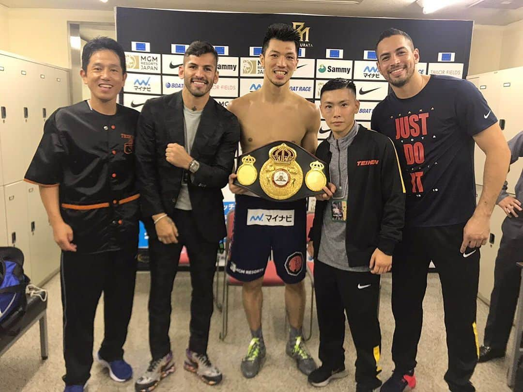 岩田翔吉さんのインスタグラム写真 - (岩田翔吉Instagram)「Thank you for the great day. 🇯🇵🏆 #村田諒太  #TEIKEN #帝拳 #NIKE #岩田翔吉」7月12日 23時27分 - shokichiiwata_tokyo