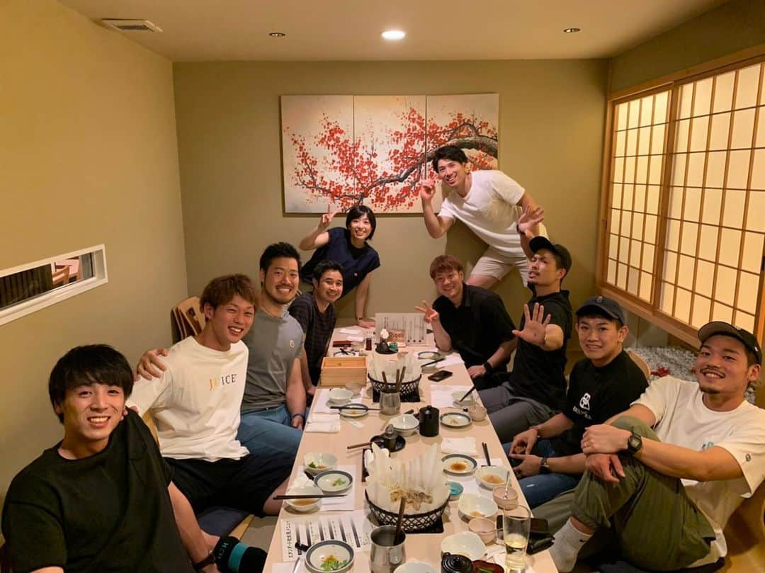 藤高宗一郎さんのインスタグラム写真 - (藤高宗一郎Instagram)「歓迎会！！ #大阪エヴェッサ #最高でーす #ともーに #こさーに #たつーに」7月12日 23時21分 - ssou3