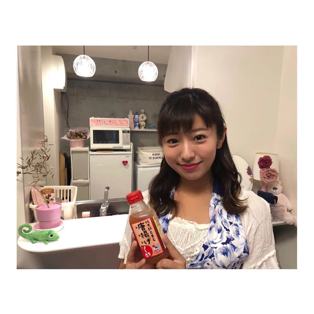 白戸ゆめのさんのインスタグラム写真 - (白戸ゆめのInstagram)「🍅 . みなさん！ ヒルペコ✖️岡山東商の “桃太郎とまと唐揚げソー酢” げっとしましたか☺️？ . 私は昨日鶏肉のソテーに 隠し味として使いました🐓💫 . とまとがお肉の旨味を引き立たせていて お酢が全体の味をうまくまとめてくれます💕 付け合わせの水菜にも ドレッシング感覚でかけてみるとこれまたスッキリ！ . ❁献立❁ #鶏のソテー #ネギソースがけ #きんぴらごぼう #小松菜の煮浸し #ポテトサラダ #豆腐とわかめのお味噌汁 #ごはん #岩手県産 #銀河のしずく . エプロンと食器は @francfranc_official の👗🍽✨ どれもかわいくって 私の手料理ですら美味しく見えます😂 . 明日から始まる高校野球のためにも たくさん栄養つけて頑張るぞー💪💪 . #瀬戸内海放送 #KSB #5ch #アナウンサー #ヒルペコ #岡山 #岡山東商業 #キッチンほりぐち #コラボ #ソース #からあげ #とまと #酢  #白戸ゆめの の #ゆめみごこちご飯」7月12日 23時56分 - yumeno.s_