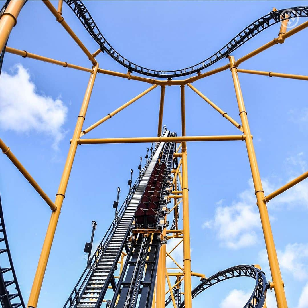 ピッツバーグ・スティーラーズさんのインスタグラム写真 - (ピッツバーグ・スティーラーズInstagram)「🔥 morning at @kennywoodpark as a few of our current players & alumni got to ride the #SteelCurtain for the 1️⃣st time! #SteelCurtainKickoff」7月13日 0時29分 - steelers