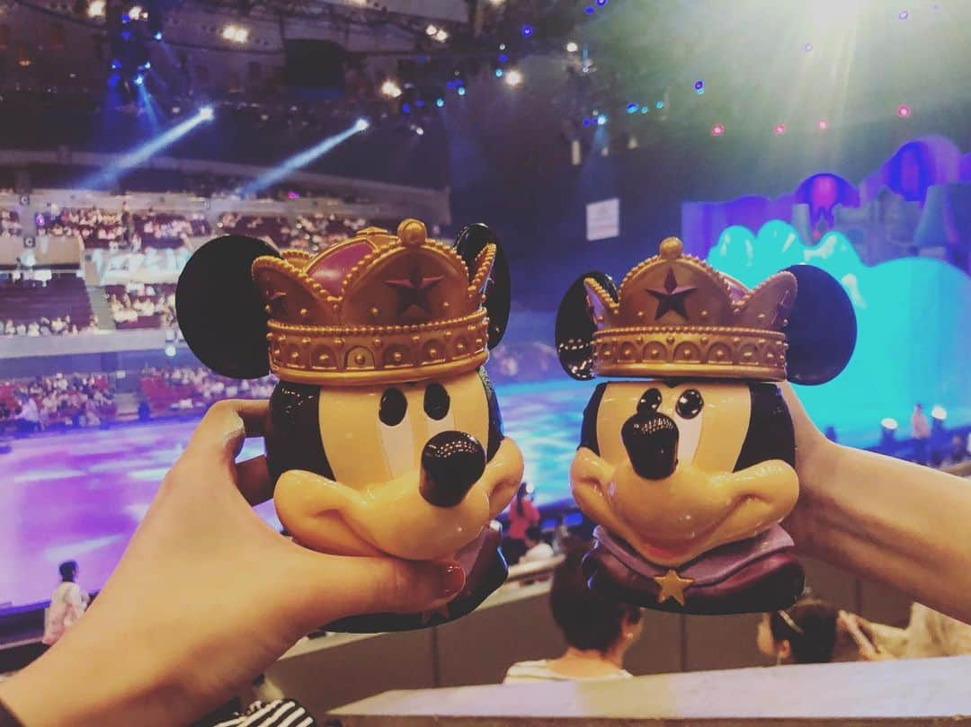 江口千夏さんのインスタグラム写真 - (江口千夏Instagram)「👑 ♡ #ディズニーオンアイス2019  #ディズニーオンアイスグッズ  #disneyonice2019」7月13日 1時07分 - chinatsu.eguchi