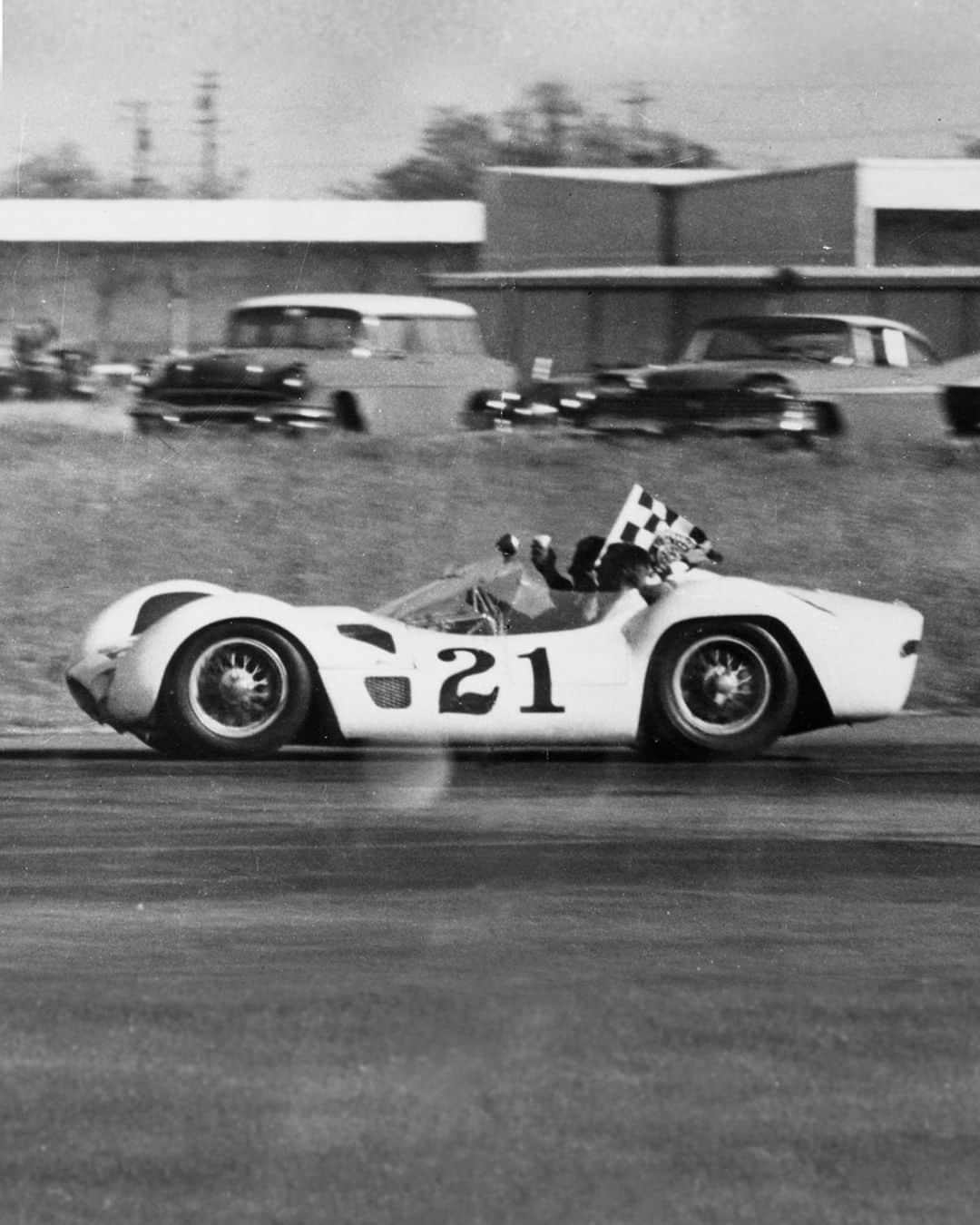 マセラティさんのインスタグラム写真 - (マセラティInstagram)「In 1959, #Maserati developed the Tipo 60 "Birdcage". A competitive race car that, exactly sixty years ago today, Stirling Moss led to triumph at the Gran Prix de Rouen, the first in a long series of victories.」7月13日 1時14分 - maserati