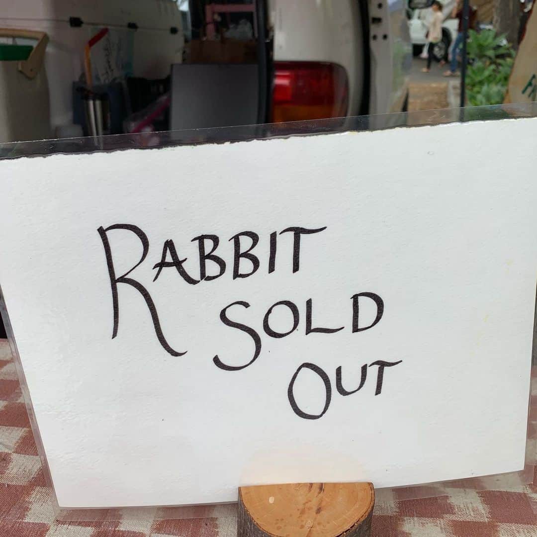 マイケル・キートンさんのインスタグラム写真 - (マイケル・キートンInstagram)「Typical of rabbits. Gophers?-never sell out」7月13日 2時00分 - michaelkeatondouglas
