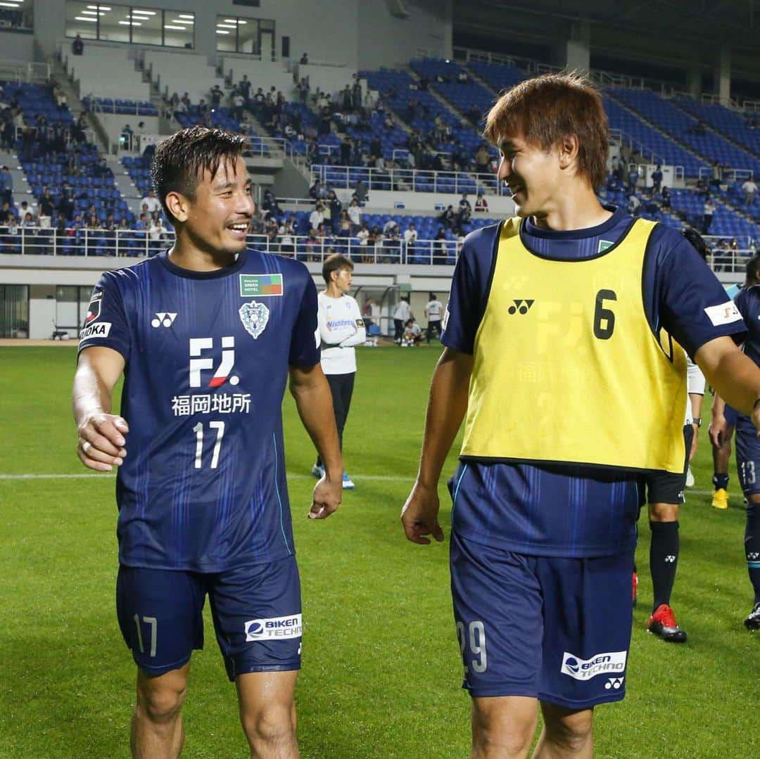 アビスパ福岡さんのインスタグラム写真 - (アビスパ福岡Instagram)「明日7/14はアウェイ町田戦。﻿ 後半戦スタートです！﻿ ﻿ 勝利の笑顔をたくさん届けられるよう、みなさんと一緒にたくさん笑えるよう全力を尽くします！﻿ ﻿ 後半戦も応援よろしくお願いします。﻿ ﻿ #avispa﻿ #アビスパ福岡 ﻿ #紺色に染めろ #勝利の笑顔を集めました」7月13日 12時50分 - avispaf