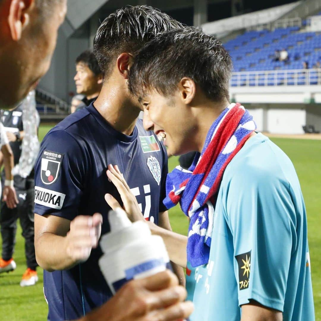 アビスパ福岡さんのインスタグラム写真 - (アビスパ福岡Instagram)「明日7/14はアウェイ町田戦。﻿ 後半戦スタートです！﻿ ﻿ 勝利の笑顔をたくさん届けられるよう、みなさんと一緒にたくさん笑えるよう全力を尽くします！﻿ ﻿ 後半戦も応援よろしくお願いします。﻿ ﻿ #avispa﻿ #アビスパ福岡 ﻿ #紺色に染めろ #勝利の笑顔を集めました」7月13日 12時50分 - avispaf