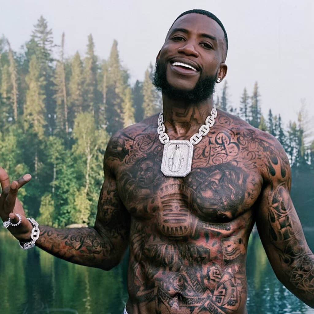 グッチ・メインのインスタグラム：「1st Time Performing In Canada 🇨🇦 🇨🇦 thanks for the hospitality 💪🏿💪🏿💰💰」