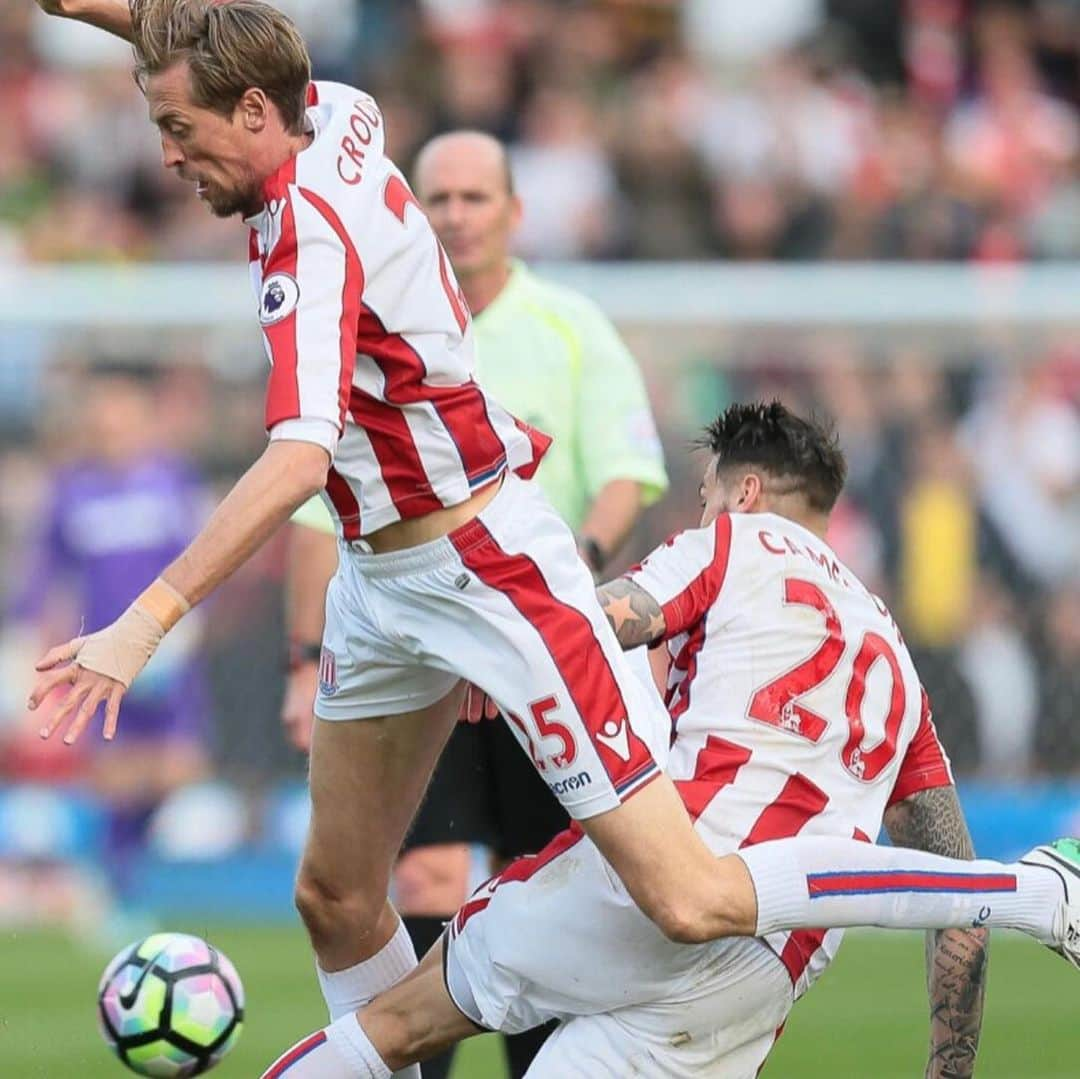 ジェフ・キャメロンさんのインスタグラム写真 - (ジェフ・キャメロンInstagram)「It was a pleasure playing alongside you for 6+ years big man. It’s been a hell of a ride! Top player, top mate and all around great guy. Good luck on your next adventure (just don’t go Hollywood superstar)! Crouchy!!!」7月13日 5時39分 - geoffcameron