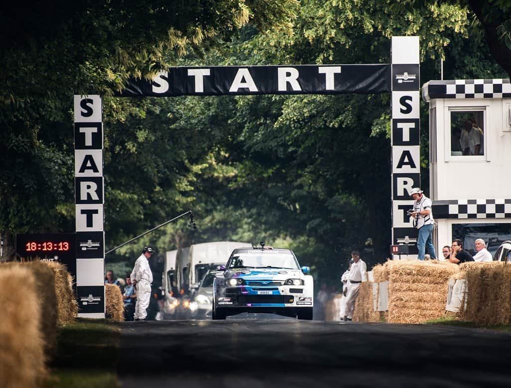 ケン・ブロックさんのインスタグラム写真 - (ケン・ブロックInstagram)「One of the awesome things about @FoSGoodwood is the overall atmosphere. From the setting (The Duke of Richmond’s idyllic personal British estate!), to the insane assortment of vehicles to the people. It’s one of my favorite automotive events because of all of that, so check out this gallery to really get a feel for the atmosphere surrounding this unique event. And, to see it in-action, hit the link in my bio for this week’s episode on my YouTube channel, which is my full 2019 Goodwood Festival of Speed  recap! #atmosphereisntjustforNASA #GoodwoodFestivalofSpeed #FOS」7月13日 5時55分 - kblock43