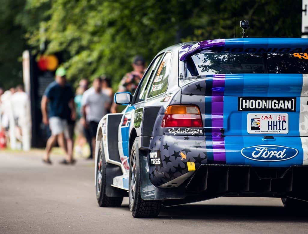 ケン・ブロックさんのインスタグラム写真 - (ケン・ブロックInstagram)「One of the awesome things about @FoSGoodwood is the overall atmosphere. From the setting (The Duke of Richmond’s idyllic personal British estate!), to the insane assortment of vehicles to the people. It’s one of my favorite automotive events because of all of that, so check out this gallery to really get a feel for the atmosphere surrounding this unique event. And, to see it in-action, hit the link in my bio for this week’s episode on my YouTube channel, which is my full 2019 Goodwood Festival of Speed  recap! #atmosphereisntjustforNASA #GoodwoodFestivalofSpeed #FOS」7月13日 5時55分 - kblock43