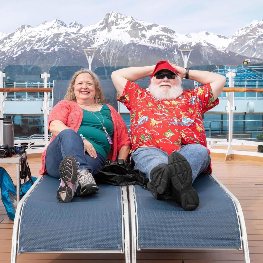 ニューヨーク・タイムズさんのインスタグラム写真 - (ニューヨーク・タイムズInstagram)「What can a professional Santa Claus do to stay sharp during the off-season? Take a cruise, of course. “I had read some stories of people — like real estate agents or doctors — having training conferences on ships, and I said, ‘Why not Santa?’” said Tim Connaghan, a 50-year veteran of the beard and red suit who came up with the Santa Cruise. These aren’t your average mall Santas: The people on this cruise live in the image of Father Christmas 365 days a year, and the annual event is a chance for them to gather and schmooze with their Mrs. Clauses and other like-minded members of this small community. They are also there to hone their skills: Lectures and workshops cover topics like beard-bleaching, techniques for cradling a baby and how to stay true to the teachings of the historic St. Nicholas. Click the link in our bio to read more. @chrismaggio shot this photo of Santa Jim Lunn and his wife Annette.」7月13日 6時09分 - nytimes