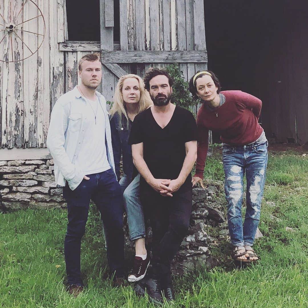 ジョニー・ガレッキさんのインスタグラム写真 - (ジョニー・ガレッキInstagram)「L-R @corymichaelwood #maryquigley @thesaragilbert #crisisinnashville」7月13日 6時04分 - sanctionedjohnnygalecki