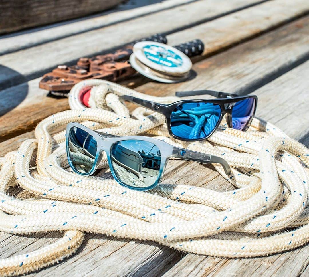 Costa Sunglassesのインスタグラム：「Meet Switchfoot and Vela, new to the @OCEARCH Collection. Streamlined and bold like the sharks that inspired them. Learn more at the link in our bio. #SeeWhatsOutThere」
