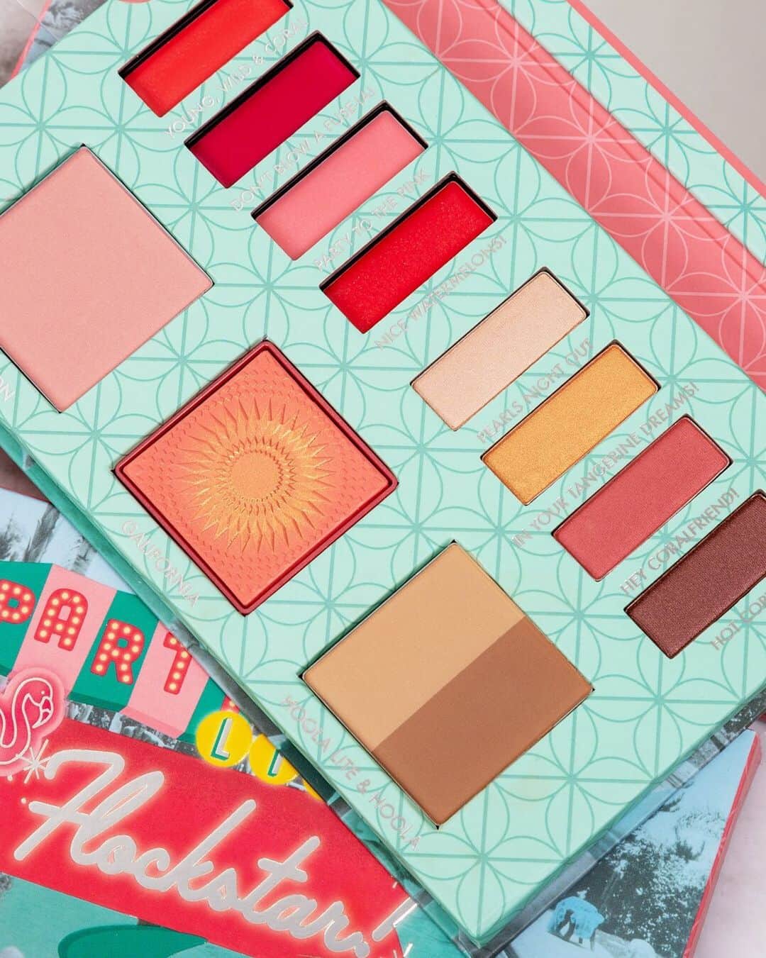 Benefit Cosmeticsのインスタグラム