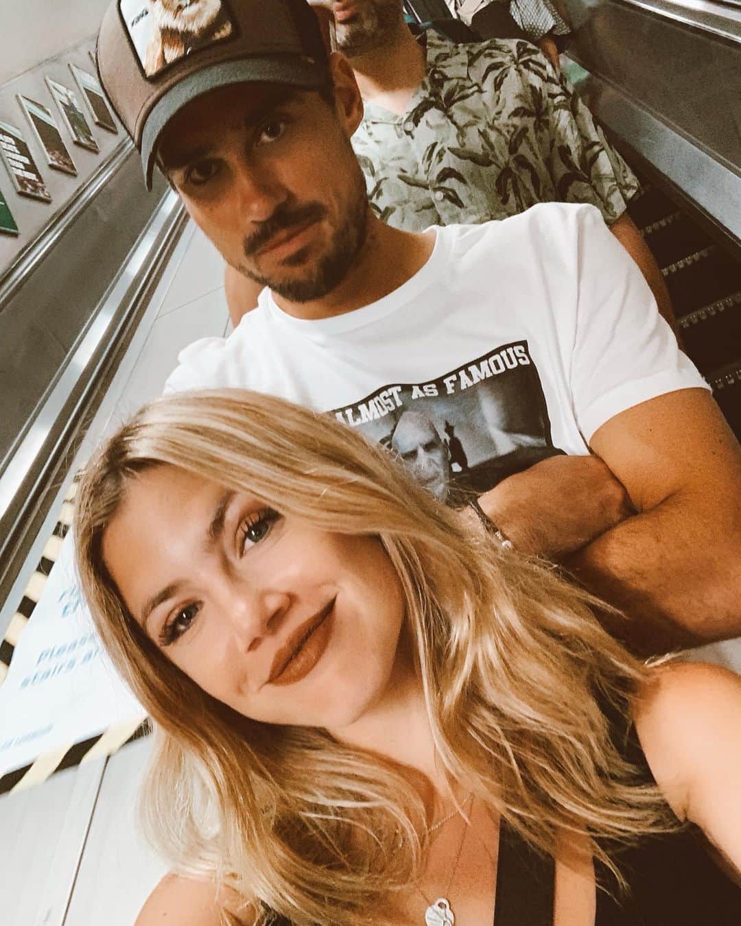 ギド・ページャのインスタグラム：「Terminó nuestro paseito por Londres estos dos días, como siempre la pasé increíble! Por muchos momentos más, así juntos por el mundo. Te amo mucho! @stephaniedemner」