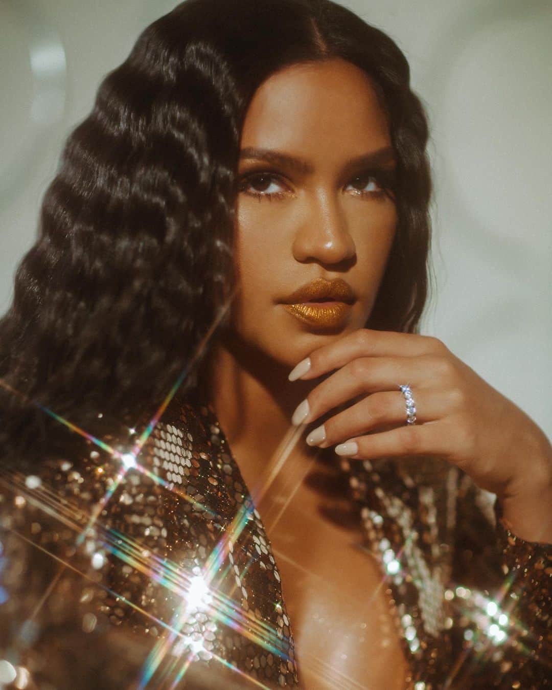 cassieのインスタグラム：「✨✨✨ shot by @adrienneraquel」