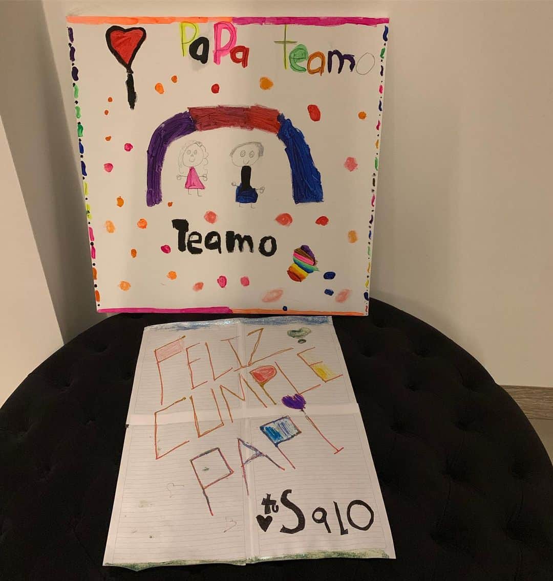 ハメス・ロドリゲスのインスタグラム：「El mejor regalo de cumpleaños 😍 gracias por sus mensajes.  #28」