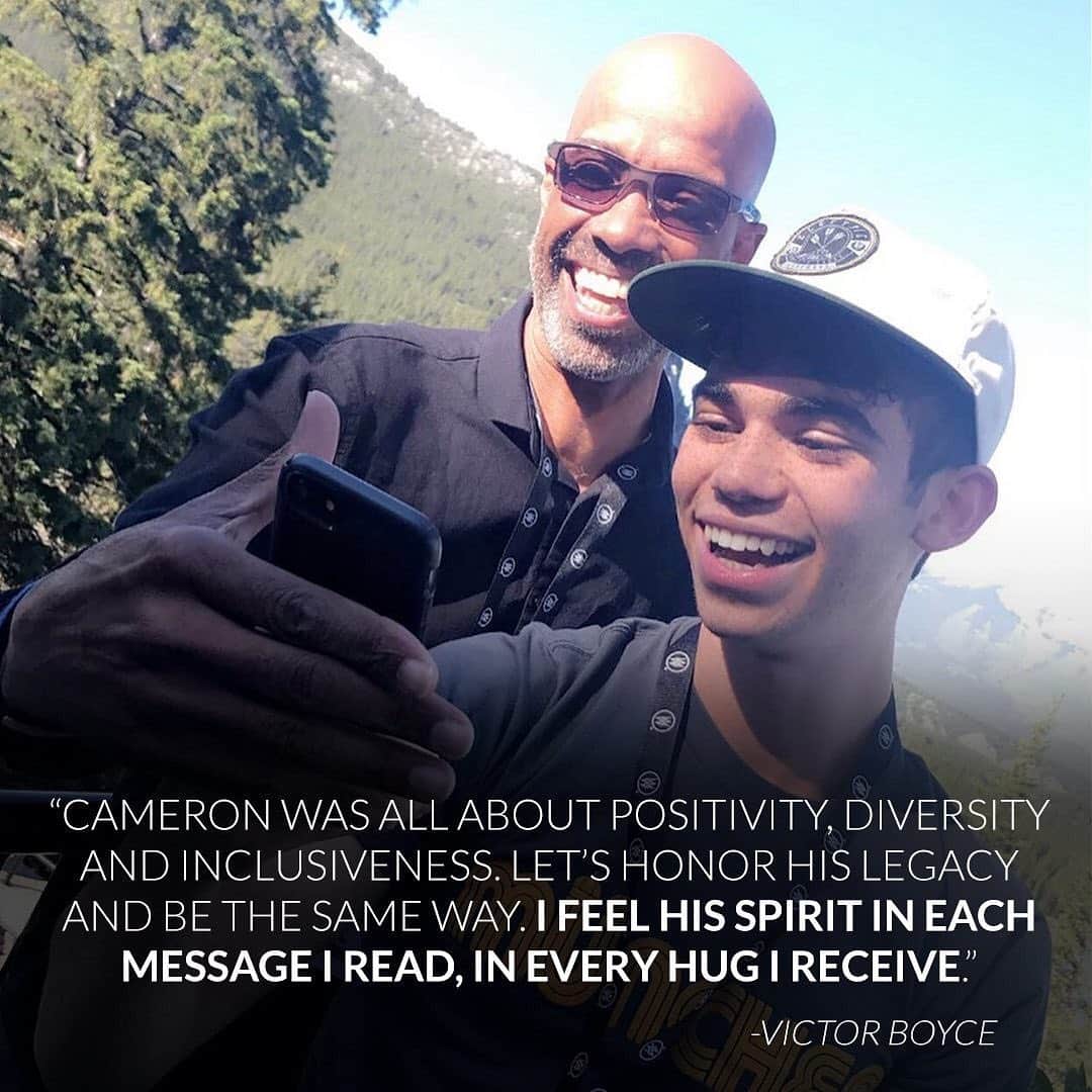 E! Onlineさんのインスタグラム写真 - (E! OnlineInstagram)「Thinking of Cameron Boyce's dad and family. ❤️ (📷: Instagram)」7月13日 10時17分 - enews