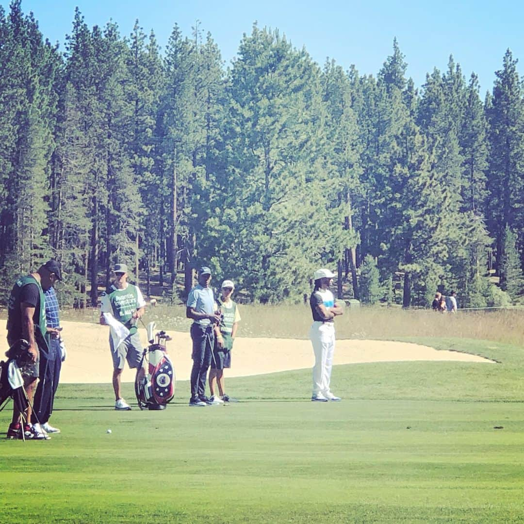 レイ・アレンさんのインスタグラム写真 - (レイ・アレンInstagram)「Just a few pics from my round today. My guys @larryfitzgerald and #jerryrice were great to be with for the round. Two Hall of Fame players and people as well!  I didn't play my best but tomorrow is a new day and im ready for it! #accgolf #tahoe #edgewood @kyle_lowry7 @acchampionship」7月13日 11時20分 - trayfour