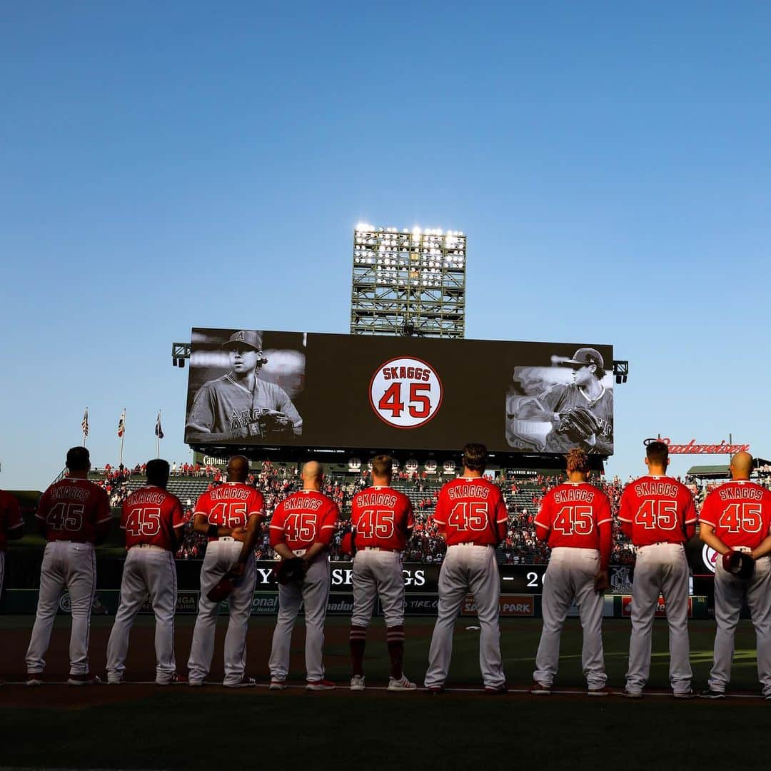 MLBさんのインスタグラム写真 - (MLBInstagram)「Tonight, the Angels wear 45. ❤️」7月13日 11時28分 - mlb