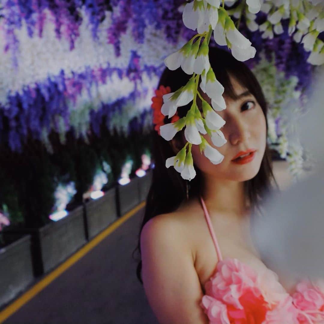 堀尾実咲のインスタグラム：「👼🌴 #サマーランド #サマラン #プール #ナイトプール」
