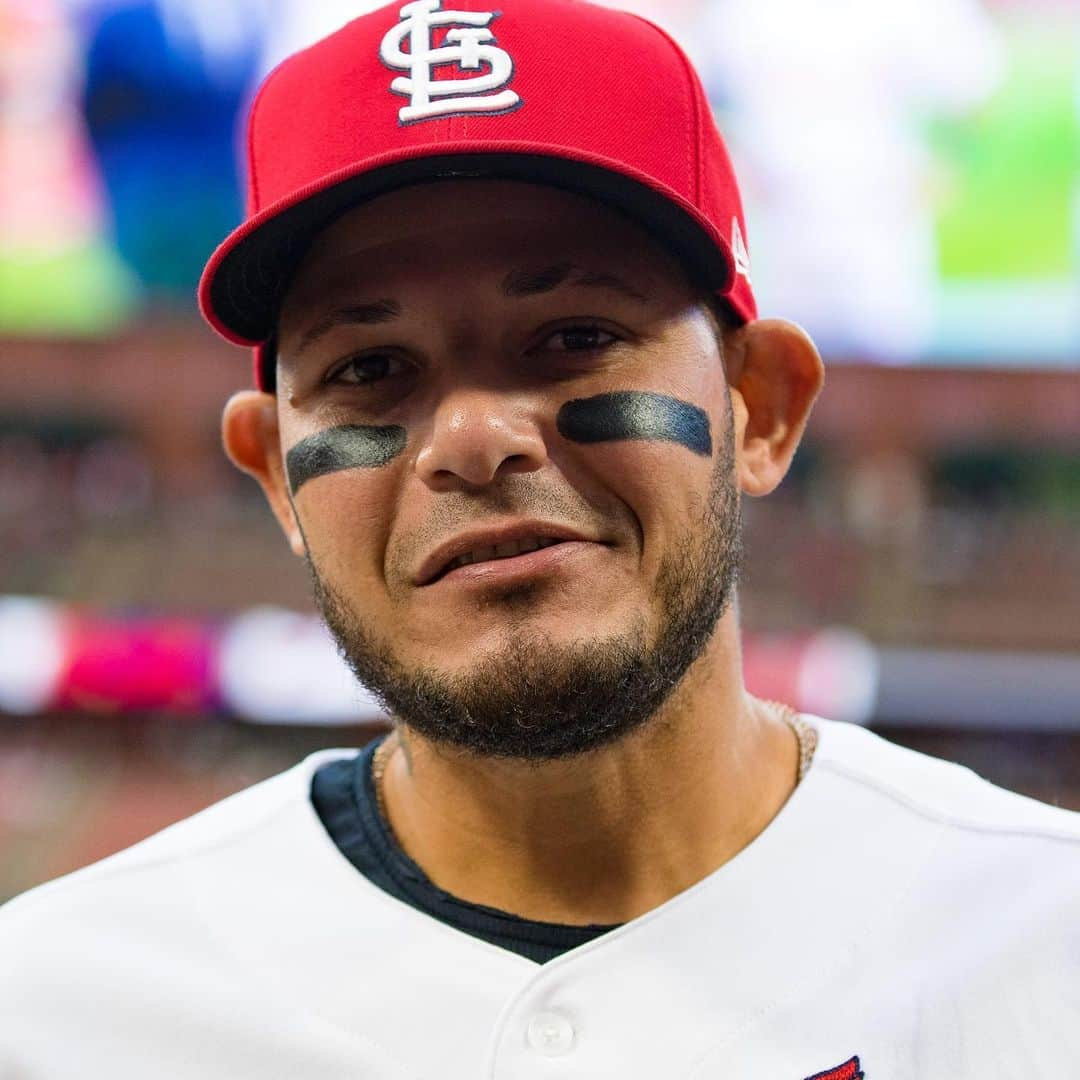 セントルイス・カージナルスさんのインスタグラム写真 - (セントルイス・カージナルスInstagram)「Join us in wishing a Happy 37th Birthday to #STLCards catcher, Yadier Molina!」7月13日 22時41分 - cardinals