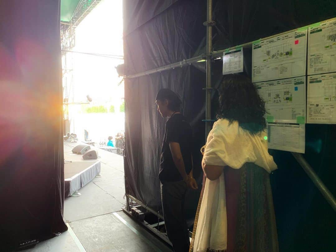 福原美穂さんのインスタグラム写真 - (福原美穂Instagram)「Join Alive 2019!! Future flowers!  Great view, Great journey together. ありがとう❤️ そして10周年もおめでとうございます㊗️ 6年ぶりのステージ、少しずつ人が集まって来てくれて、感謝の時間でした。 いつもいつも感謝ばかりの北海道ライブ。 地元はやはり特別でした。 また会える日まで❤️ @mori_tamon  @84.yasushi  @maru_firelily  #joinalive #futureflowers #10thaniversary #mihofukuhara #福原美穂 #森多聞 #福森康 #maru #yancy #hokkaido #thankyou #releaseday #joy #lovedon'tcomeeasy #workitout #iwantyou」7月13日 21時24分 - miho_fukuhara