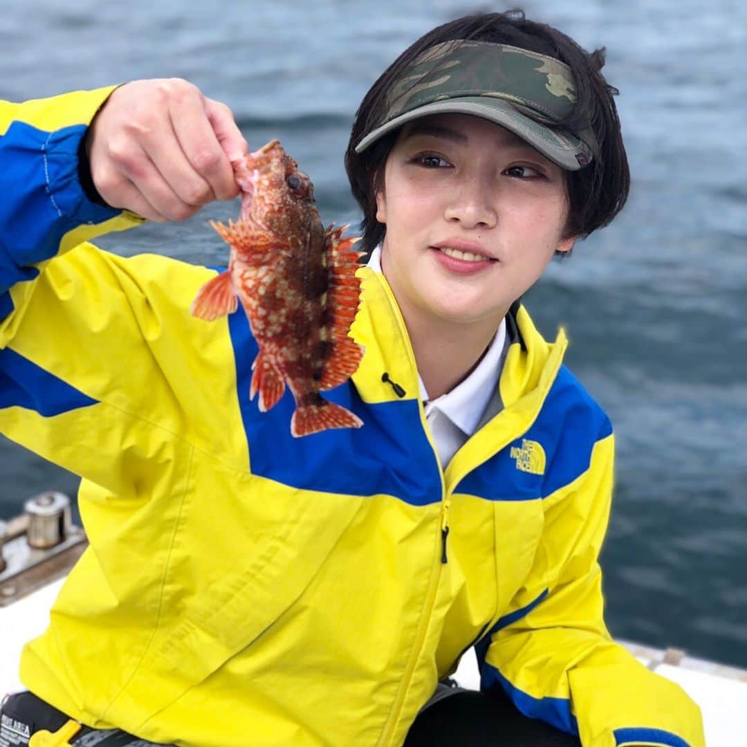 矢野由希子のインスタグラム：「明日早朝！ 7月14日(日)朝6:15～ RKB毎日放送 「城島健司のJ的な釣りテレビ」 わたくしアシストしてるかと。 早起きさんお是非に💁‍♀️ご贔屓に💁‍♀️ #城島健司 #小林一史 #JTV #RKB #釣りるれろ」