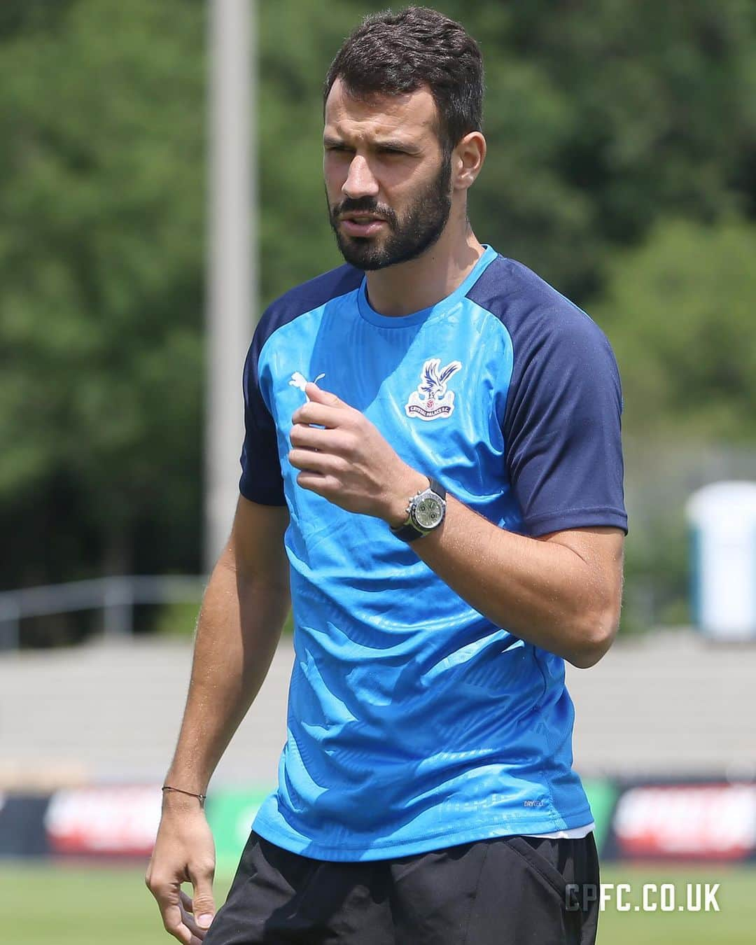 クリスタル・パレスFCさんのインスタグラム写真 - (クリスタル・パレスFCInstagram)「Preparations done.⁣ ⁣ #CPFC #PL #PremierLeague #PreSeason #UhrenCup」7月13日 21時56分 - cpfc